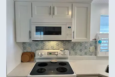 560 Oriental Poppy Drive, Venice, FL 34293 - Photo 12