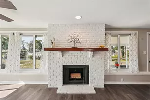 1956 Greenlawn Dr, Englewood, FL 34223 - Photo 8