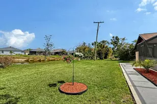 1354 Roosevelt Dr, Venice, FL 34293 - Photo 38