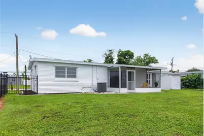 21227 Gladis Avenue, Port Charlotte, FL 33952 - Photo 34