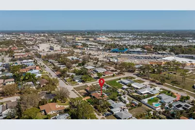 809 Nokomis Avenue S, Venice, FL 34285 - Photo 70