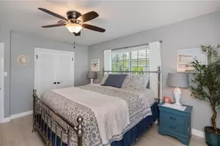 809 Nokomis Ave S, Venice, FL 34285 - Photo 36