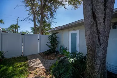 809 Nokomis Avenue S, Venice, FL 34285 - Photo 58