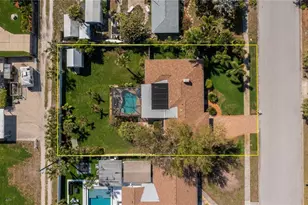 809 Nokomis Ave S, Venice, FL 34285 - Photo 46