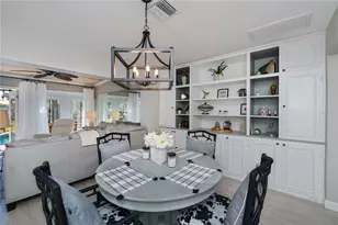 809 Nokomis Ave S, Venice, FL 34285 - Photo 8