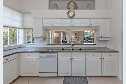 338 Saint George Court #11, Venice, FL 34293 - Photo 16