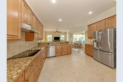 20925 Loggia Court, Venice, FL 34293 - Photo 12