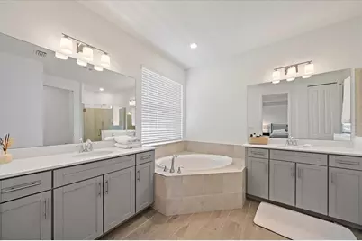 17552 Santorini Court, Venice, FL 34293 - Photo 20