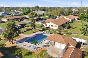 210 High Point Dr, Englewood, FL 34223 - Photo 18