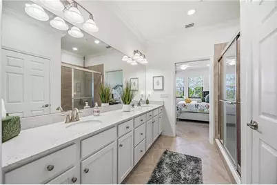 10039 Crooked Creek Drive #201, Venice, FL 34293 - Photo 6