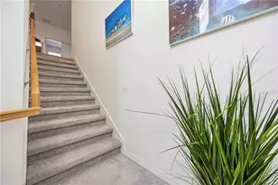 10039 Crooked Crk Dr, Venice, FL 34293 - Photo 2