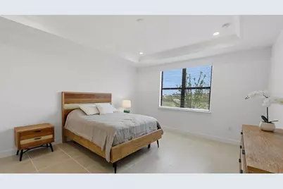 4400 Lakeside Grove Place, North Port, FL 34289 - Photo 18