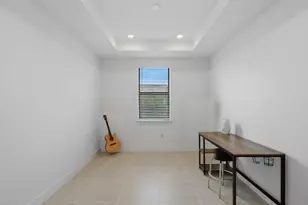 4400 Lakeside Grv Pl, North Port, FL 34289 - Photo 14