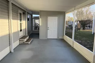 712 Locarno Dr, Venice, FL 34285 - Photo 4