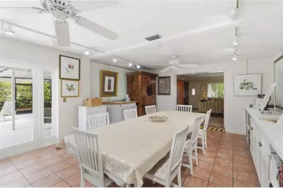 2068 Sunnyside Lane, Sarasota, FL 34239 - Photo 12