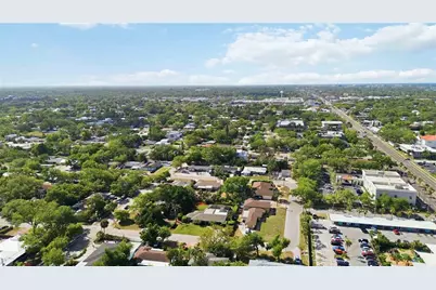 2068 Sunnyside Lane, Sarasota, FL 34239 - Photo 58