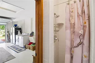 2068 Sunnyside Ln, Sarasota, FL 34239 - Photo 32