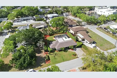 2068 Sunnyside Lane, Sarasota, FL 34239 - Photo 52