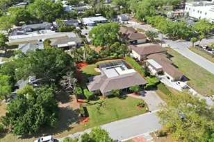 2068 Sunnyside Ln, Sarasota, FL 34239 - Photo 52