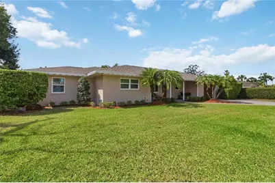 2068 Sunnyside Lane, Sarasota, FL 34239 - Photo 4