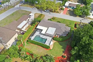 2068 Sunnyside Ln, Sarasota, FL 34239 - Photo 60