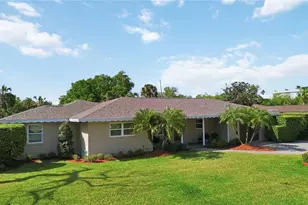 2068 Sunnyside Ln, Sarasota, FL 34239 - Photo 46