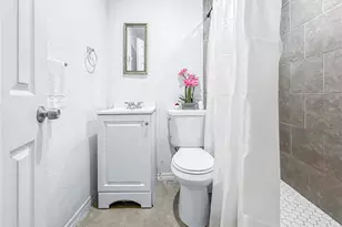 17447 Bathurst Ave, Spring Hill, FL 34610 - Photo 8