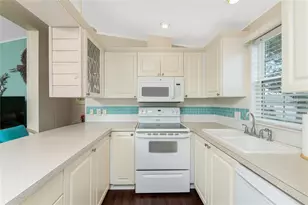 50 Crown Point Dr, Nokomis, FL 34275 - Photo 20