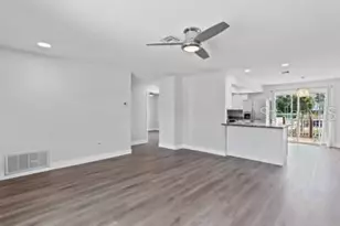 240 Colonia Ln E, Nokomis, FL 34275 - Photo 16