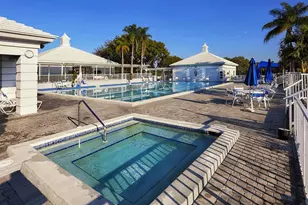 410 Cerromar Cir S, Venice, FL 34293 - Photo 38