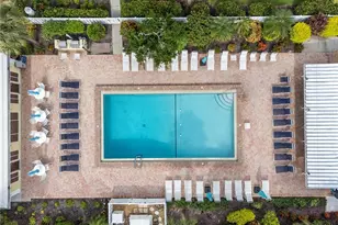 410 Cerromar Cir S, Venice, FL 34293 - Photo 30