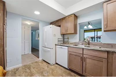 820 Capri Isles Boulevard #202, Venice, FL 34292 - Photo 6