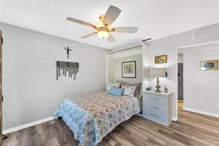 5400 Gulf Dr, Holmes Beach, FL 34217 - Photo 22