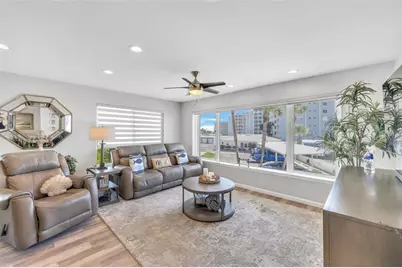 5400 Gulf Drive #32, Holmes Beach, FL 34217 - Photo 8