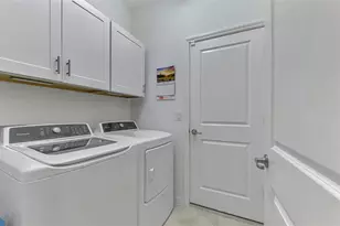 15896 Honeysuckle St, Port Charlotte, FL 33953 - Photo 28