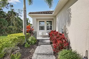 11721 Renaissance Blvd, Venice, FL 34293 - Photo 4