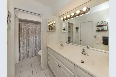 904 S Gondola Drive, Venice, FL 34293 - Photo 14