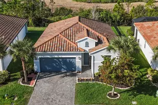 273 Daylily Blvd, Nokomis, FL 34275 - Photo 1