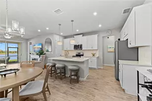 12398 Hearts Ease St, Venice, FL 34293 - Photo 16