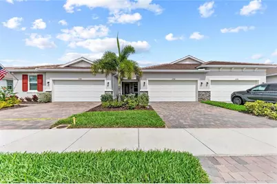 12398 Hearts Ease Street, Venice, FL 34293 - Photo 4