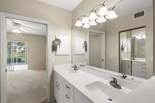 404 Laurel Lake Dr, Venice, FL 34292 - Photo 36