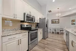 2089 Mattamy Ct, Venice, FL 34292 - Photo 10