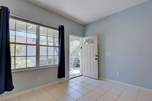 9102 L Pavia Blvd, Venice, FL 34292 - Photo 8