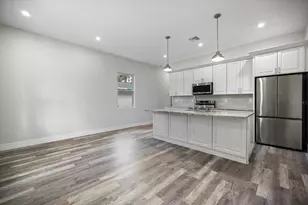 3525 McIntosh Rd, Sarasota, FL 34232 - Photo 14