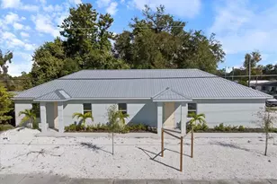 3525 McIntosh Rd, Sarasota, FL 34232 - Photo 2