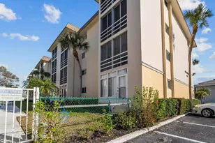 995 La Guna Dr, Venice, FL 34285 - Photo 34