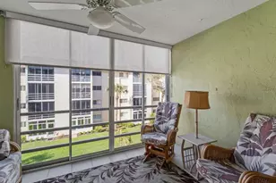 995 La Guna Dr, Venice, FL 34285 - Photo 14