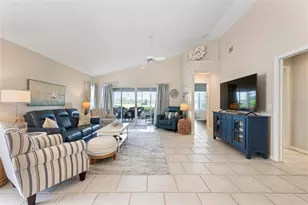 726 Brightside Crescent Dr, Venice, FL 34293 - Photo 8