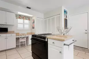 726 Brightside Crescent Dr, Venice, FL 34293 - Photo 22