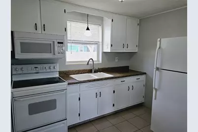 900 Nantucket Road, Venice, FL 34293 - Photo 6